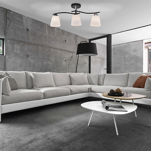 1037.102.03 Cветильник потолочный TREVISO E14 3x60W 220V черный/хром